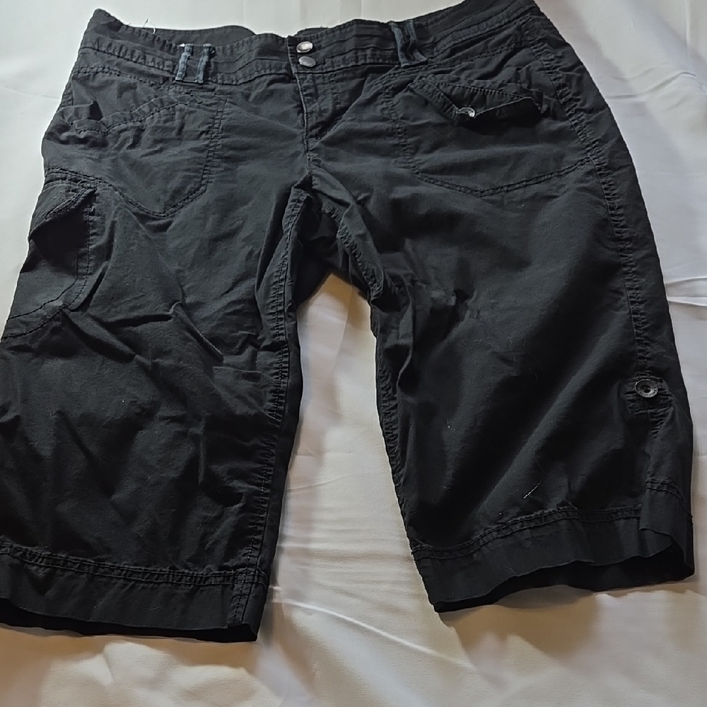 DKNY Women's Charcoal Cargo Shorts
